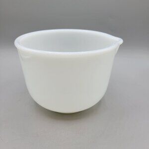 1950s Glasbake Sunbeam Milk Glass Mixing Bowl #10 Spout White Vintage Bakeware